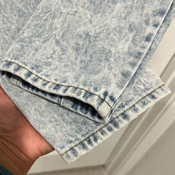 BDG by Urban Outfitters Women's Olivia High-Rise Tapered Jeans Acid Washed Sz 25 - Picture 8 of 13